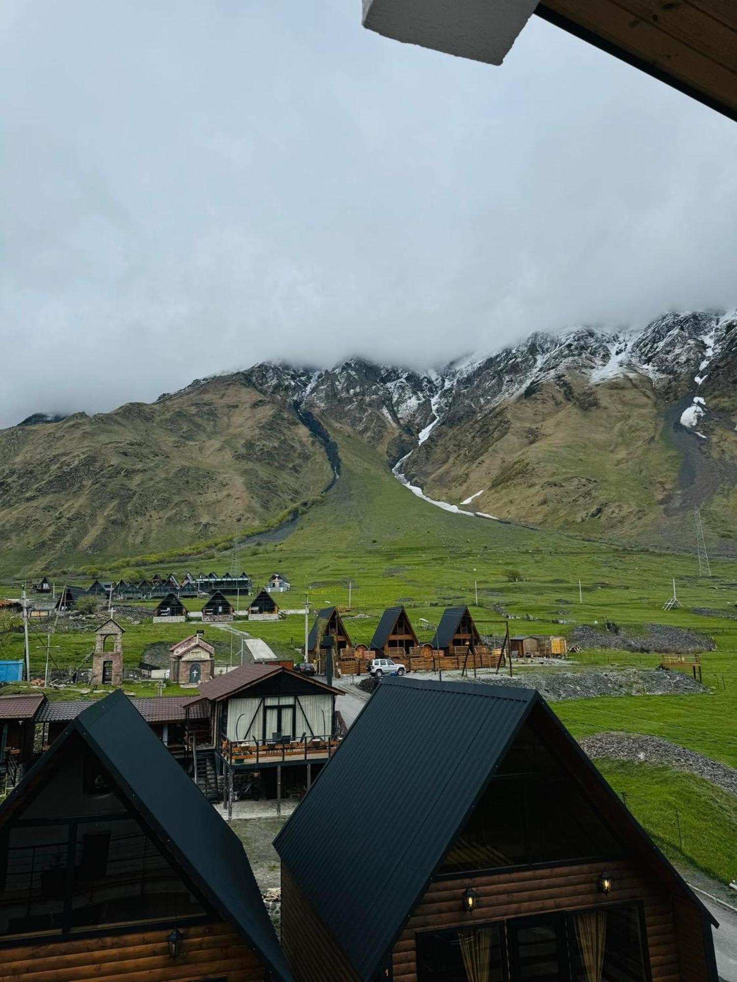 Hotel Kazbegi Chalet Exterior foto