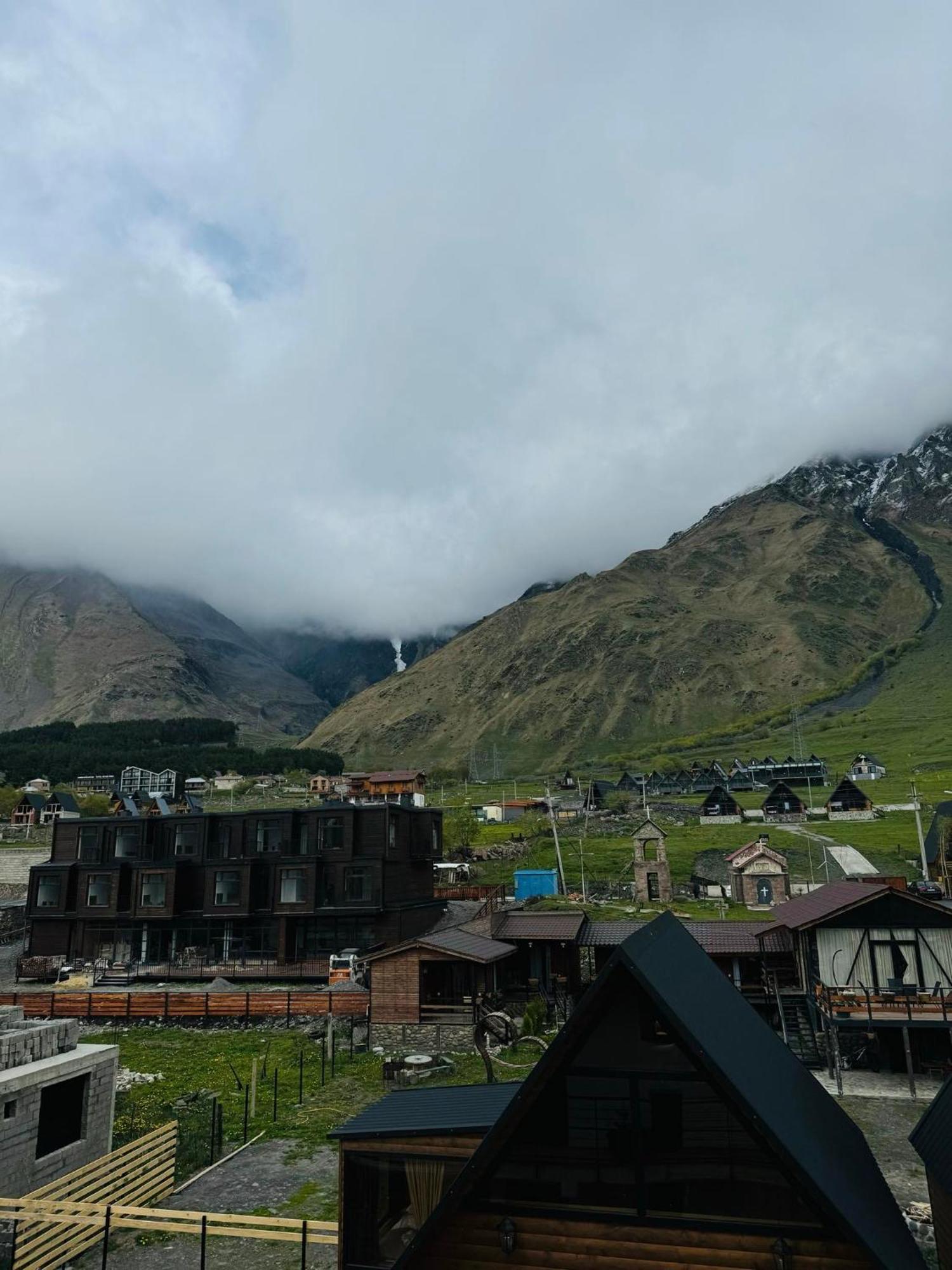 Hotel Kazbegi Chalet Exterior foto